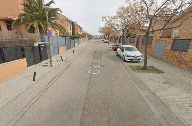 Casa adosada en Venta en Zona Europa
