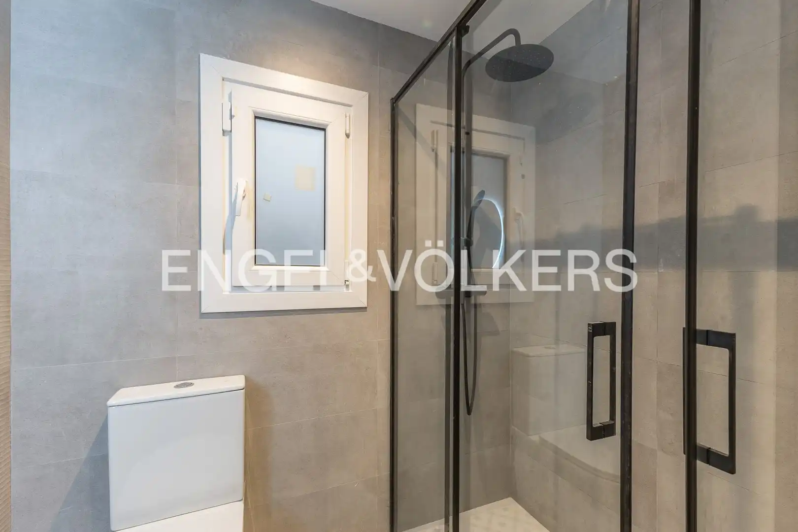 Bathroom of Flat for sale in L'Hospitalet de Llobregat  with Heating and Balcony