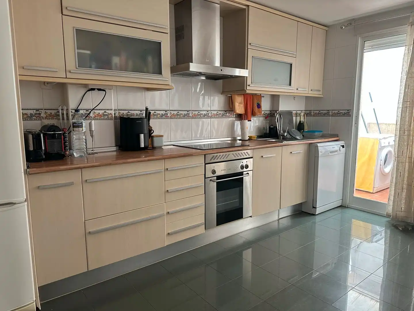 Cuina de Casa o xalet de lloguer en Cartagena amb Aire condicionat, Terrassa i Balcó