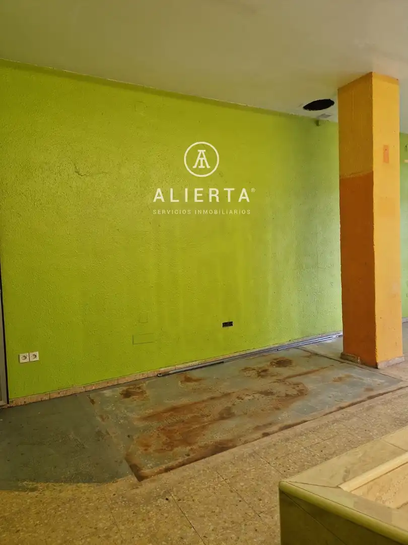 Local comercial de lloguer a Antón García Abril, imagen 13