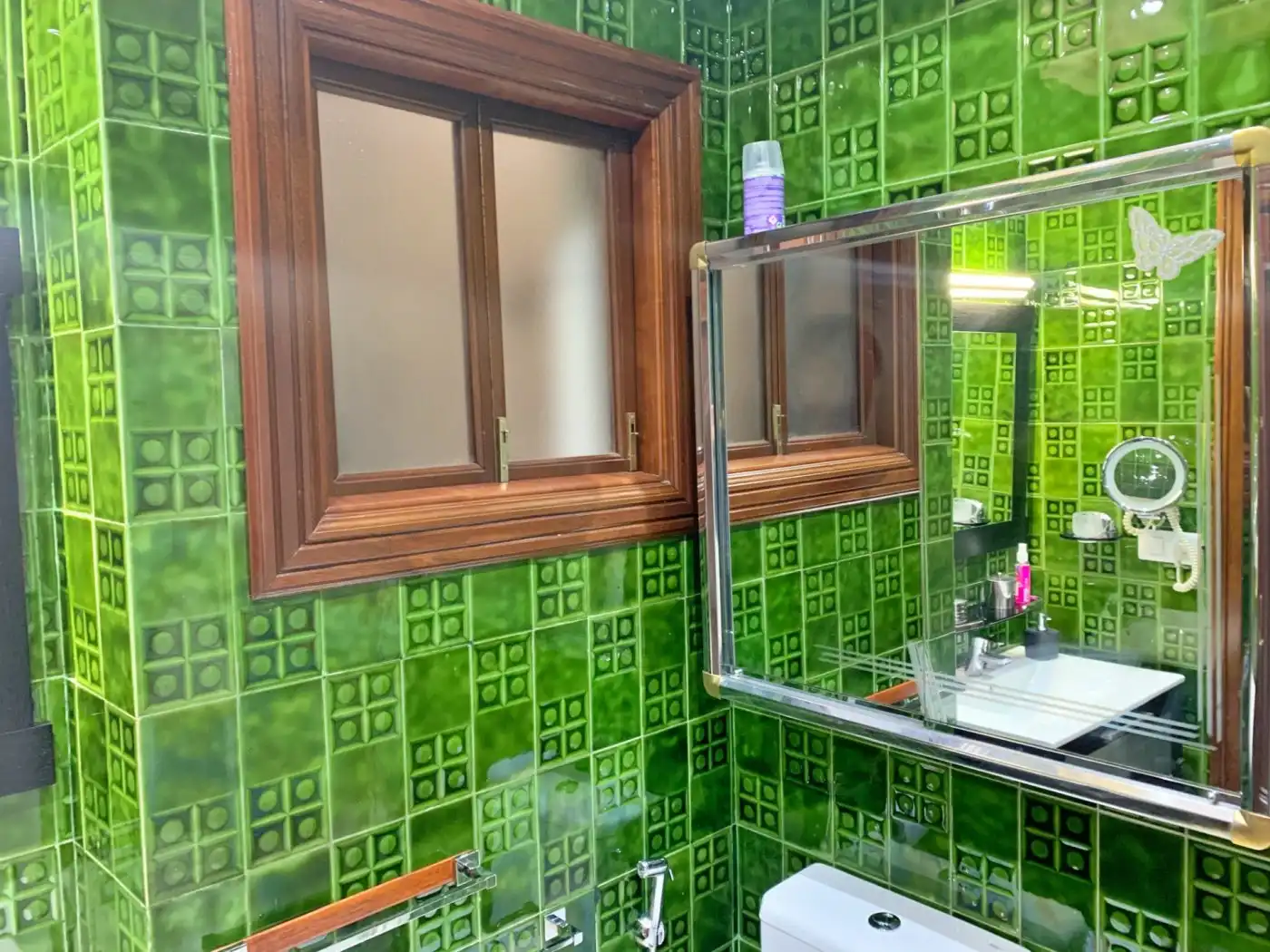 Baño de Piso de alquiler en Málaga con Aire acondicionado, Calefacción y Amueblado