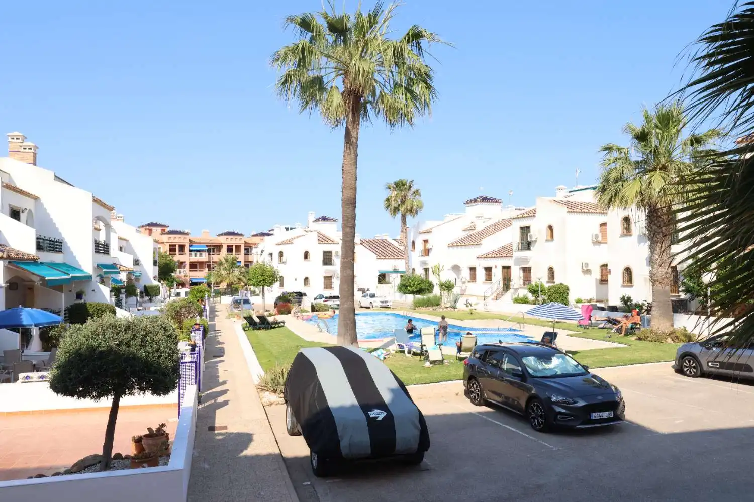 Vista exterior de Apartamento en venta en Orihuela con Aire acondicionado, Calefacción y Terraza