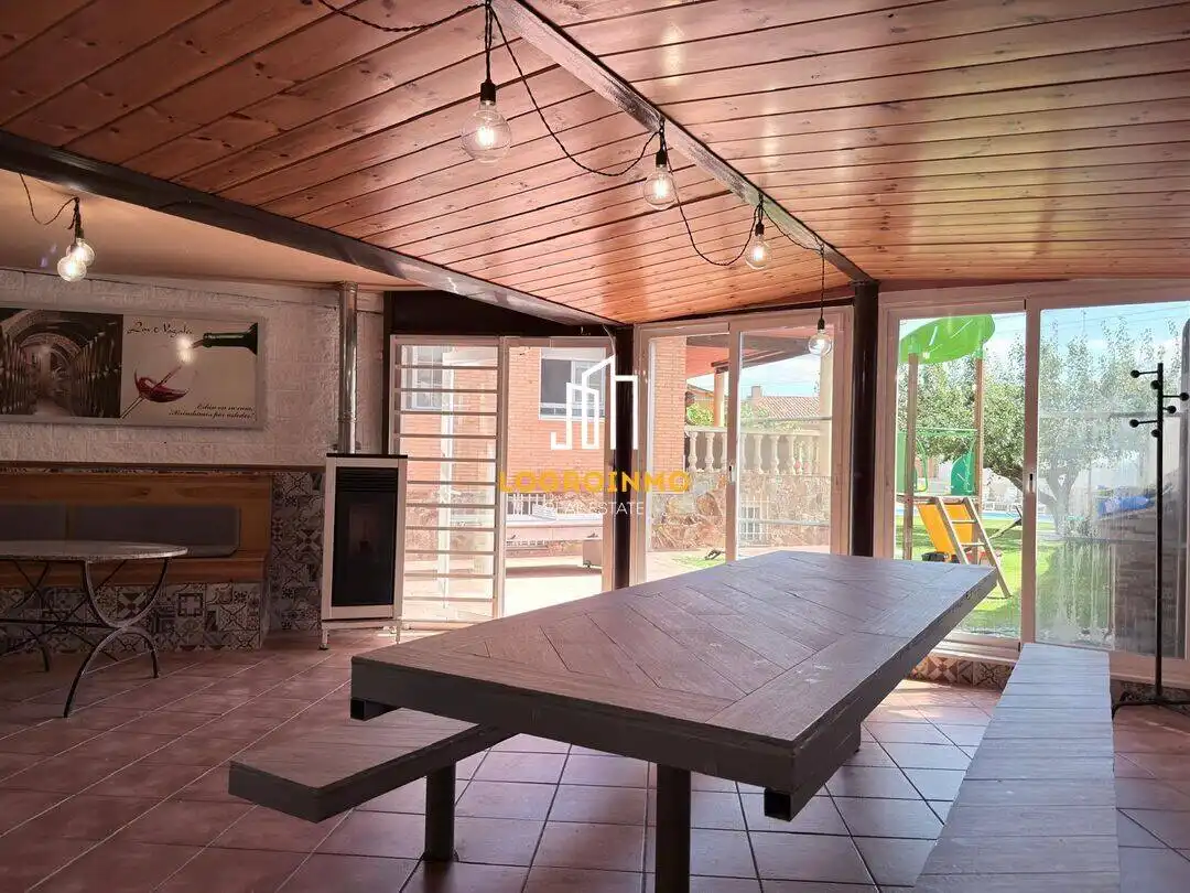 Terraza de Casa o chalet en venta en El Redal con Calefacción, Trastero y Piscina