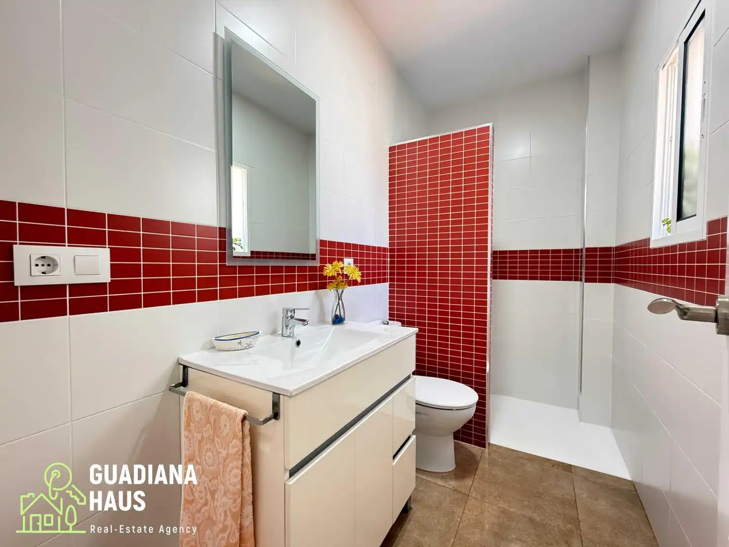 Bathroom of Detached homes for sale in Ayamonte  with Air Conditioner, Heating and Terrace