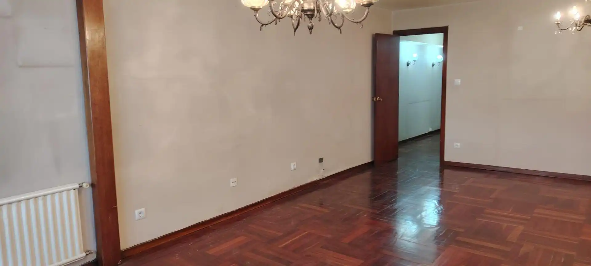 Esszimmer von Wohnung zum Verkauf in Vigo  mit Heizung, Abstellraum und Balkon