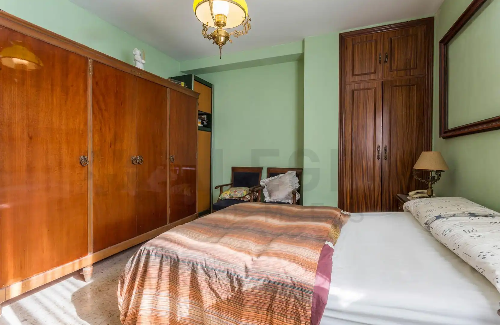 Bedroom of Flat for sale in Sevilla  with Air Conditioner