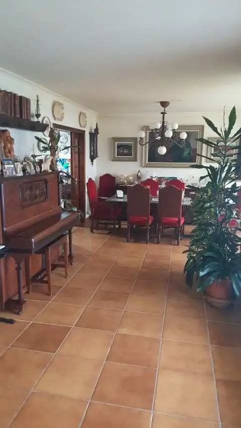 Comedor de Casa o chalet en venta en Pontevedra Capital  con Calefacción, Jardín privado y Terraza
