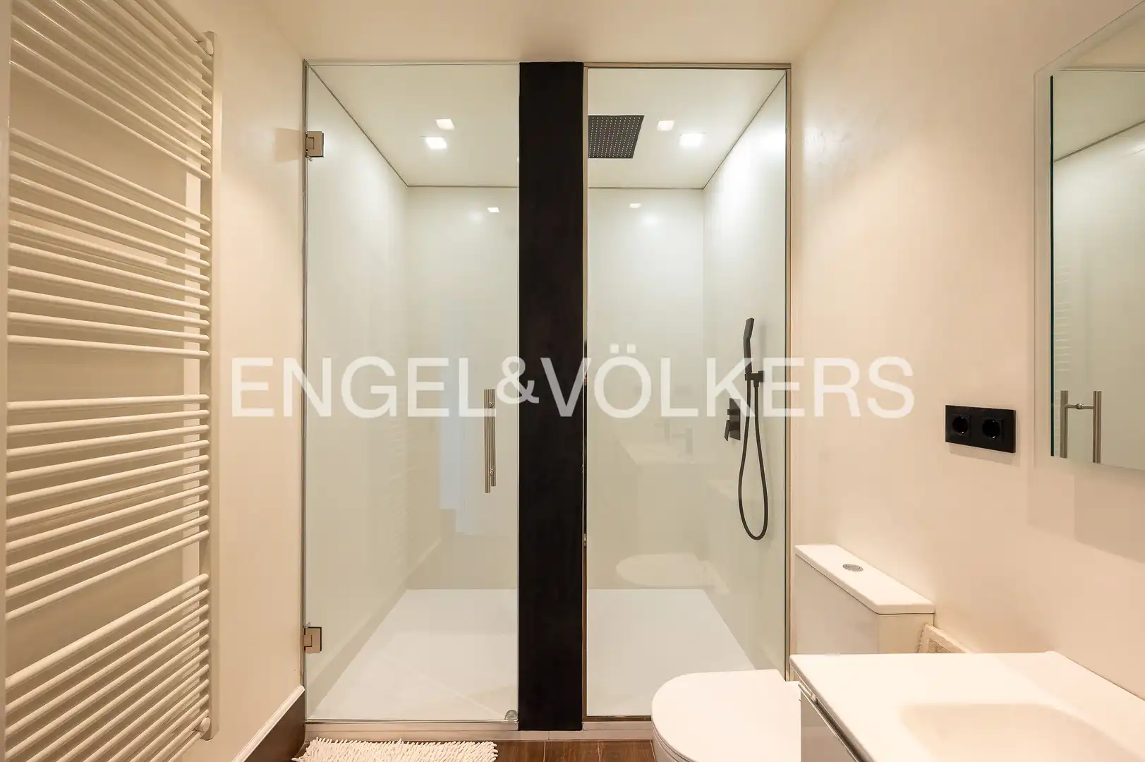 Baño de Casa o chalet en venta en Villaviciosa de Odón con Aire acondicionado, Calefacción y Jardín privado