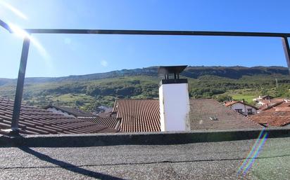 Außenansicht von Maisonette zum verkauf in Urdiain mit Terrasse
