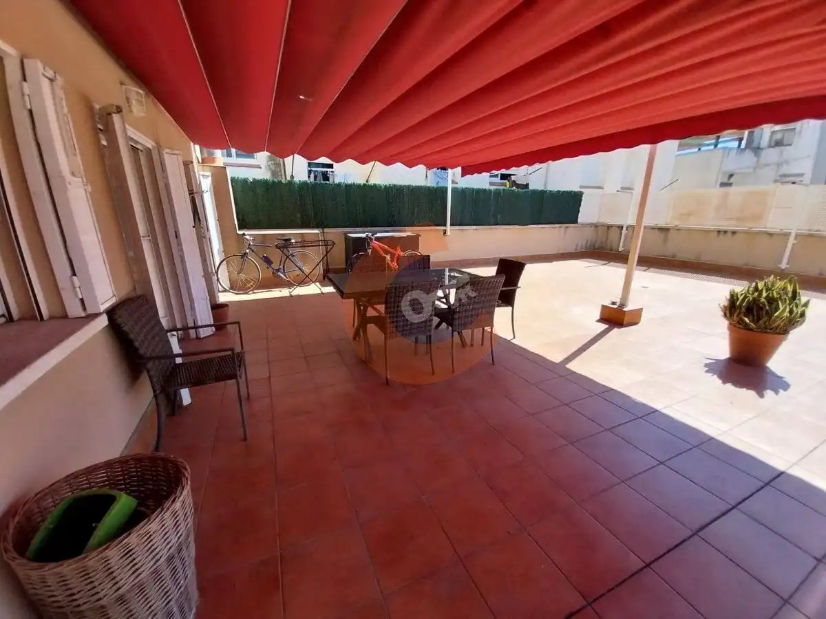 Terrace of Flat for sale in El Vendrell  with Air Conditioner, Heating and Parquet flooring