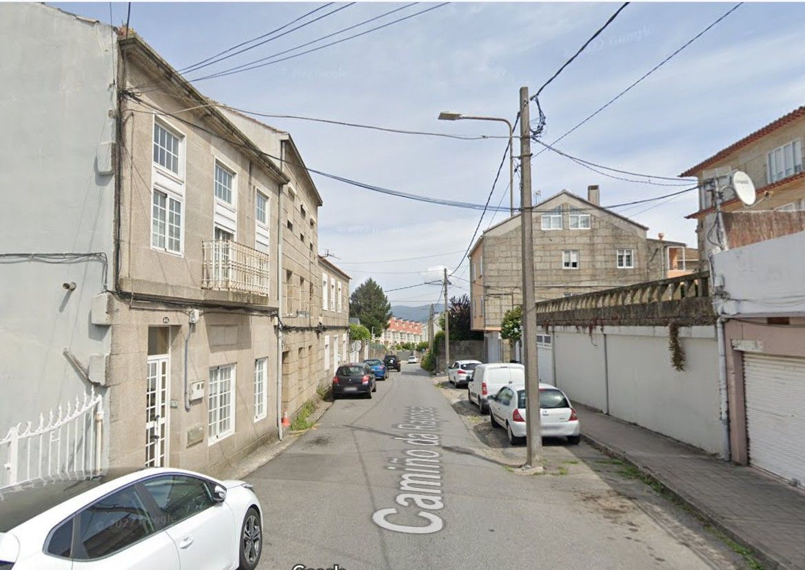 Vista exterior de Casa o xalet en venda en Vigo  amb Aire condicionat, Calefacció i Jardí privat
