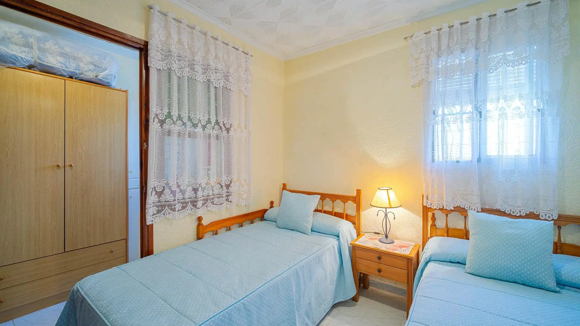 Habitación de Casa o chalet en venta en Torrevieja con Jardín privado, Terraza y Trastero