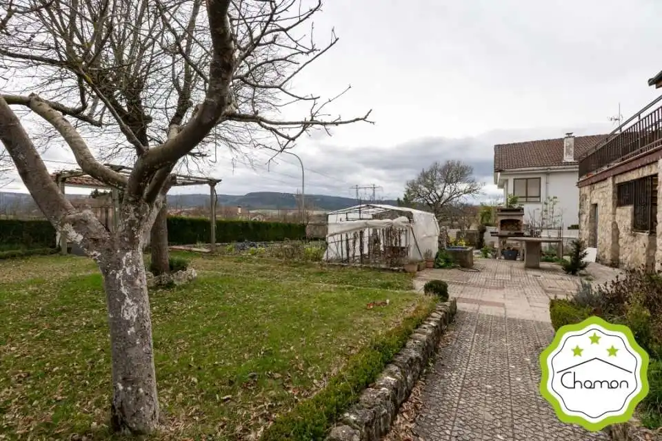 Casa o xalet en venda a Valle de Losa
