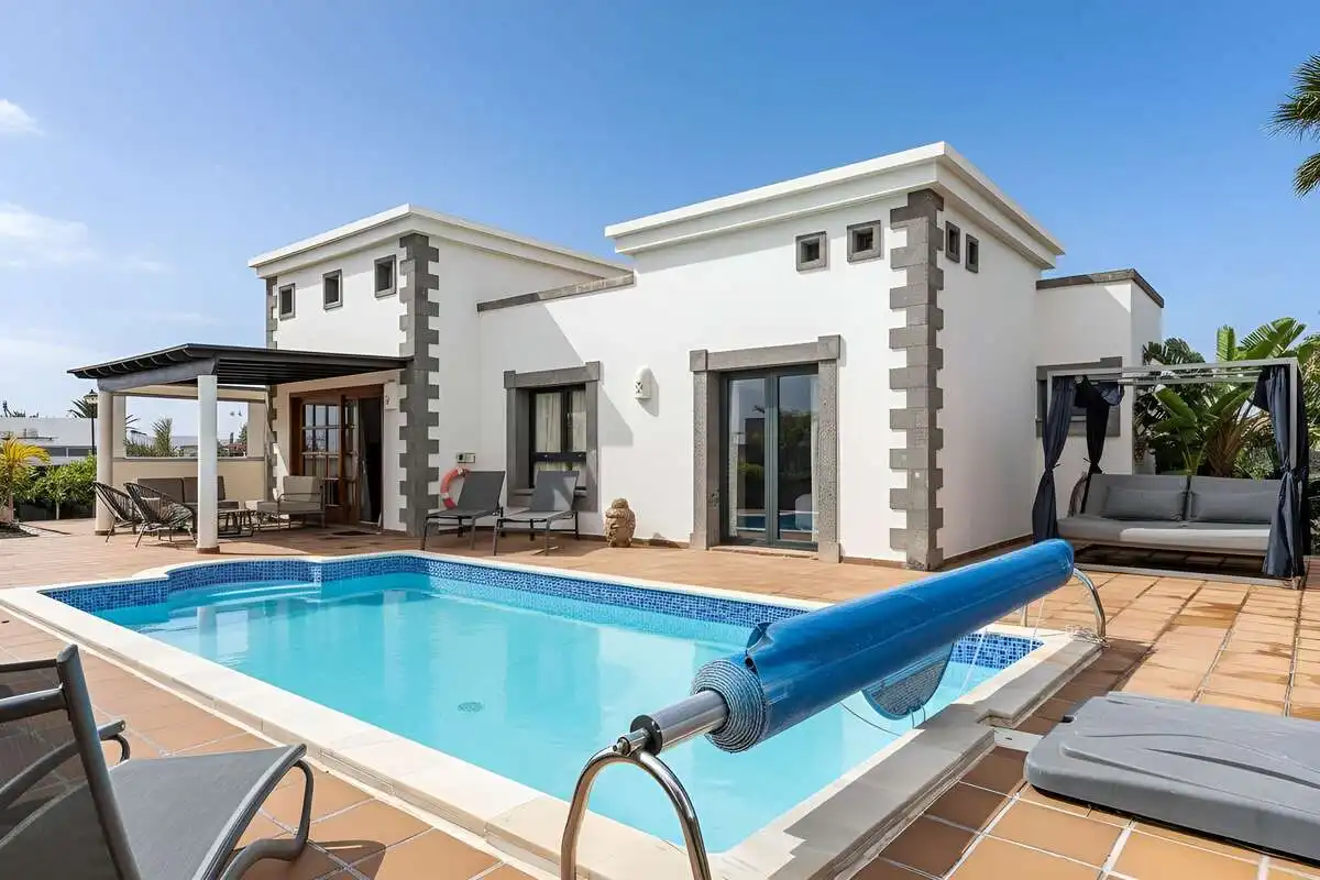 Piscina de Casa o xalet en venda en Yaiza amb Piscina
