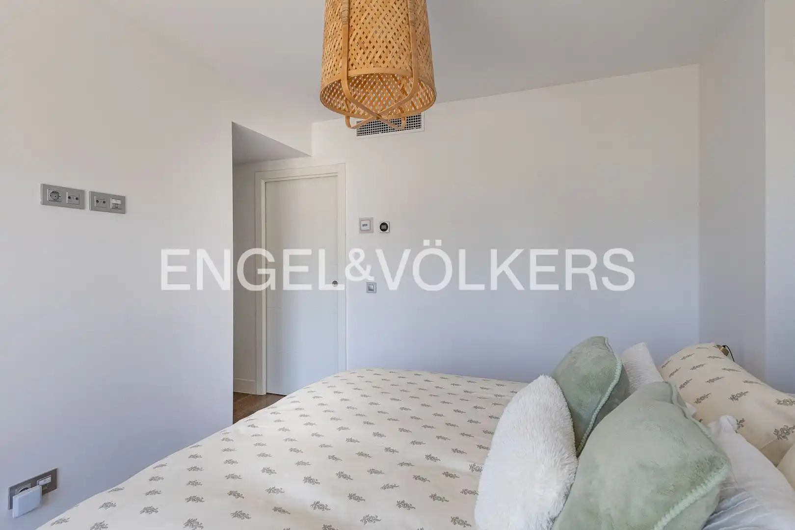 Bedroom of Detached homes for rent in Boadilla del Monte  with Air Conditioner, Heating and Private garden