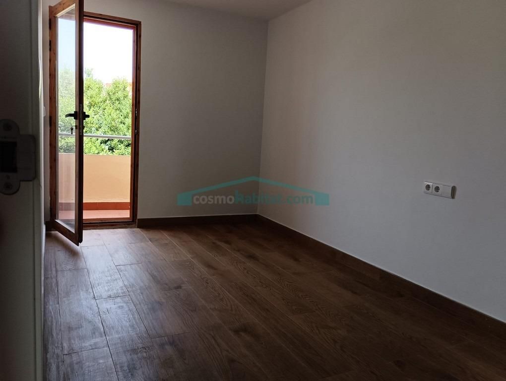 Bedroom of Single-family semi-detached for sale in Toràs  with Terrace and Balcony