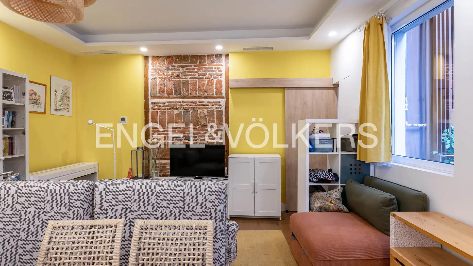 Wohnzimmer von Wohnung zum Verkauf in  Madrid Capital mit Klimaanlage und Heizung