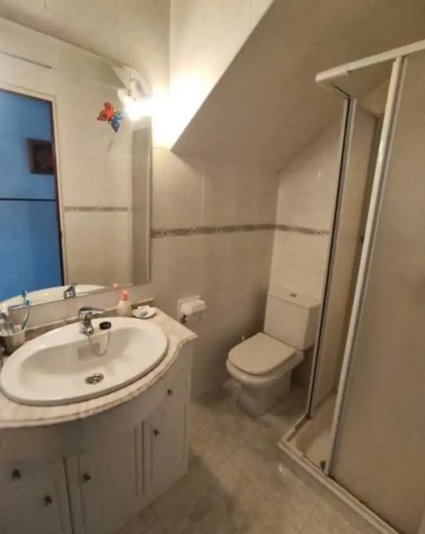 Baño de Casa o chalet en venta en Santoyo con Calefacción, Amueblado y Balcón