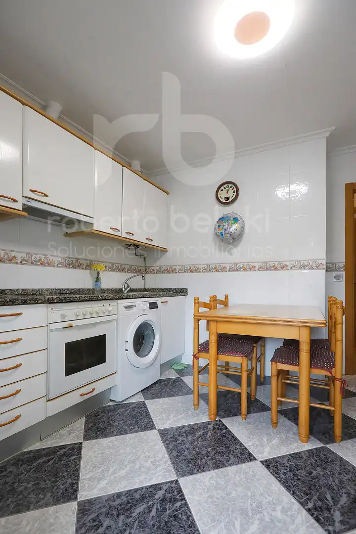 Flat for sale in Ermita Karrika, Palmera - Dumboa - Arbes