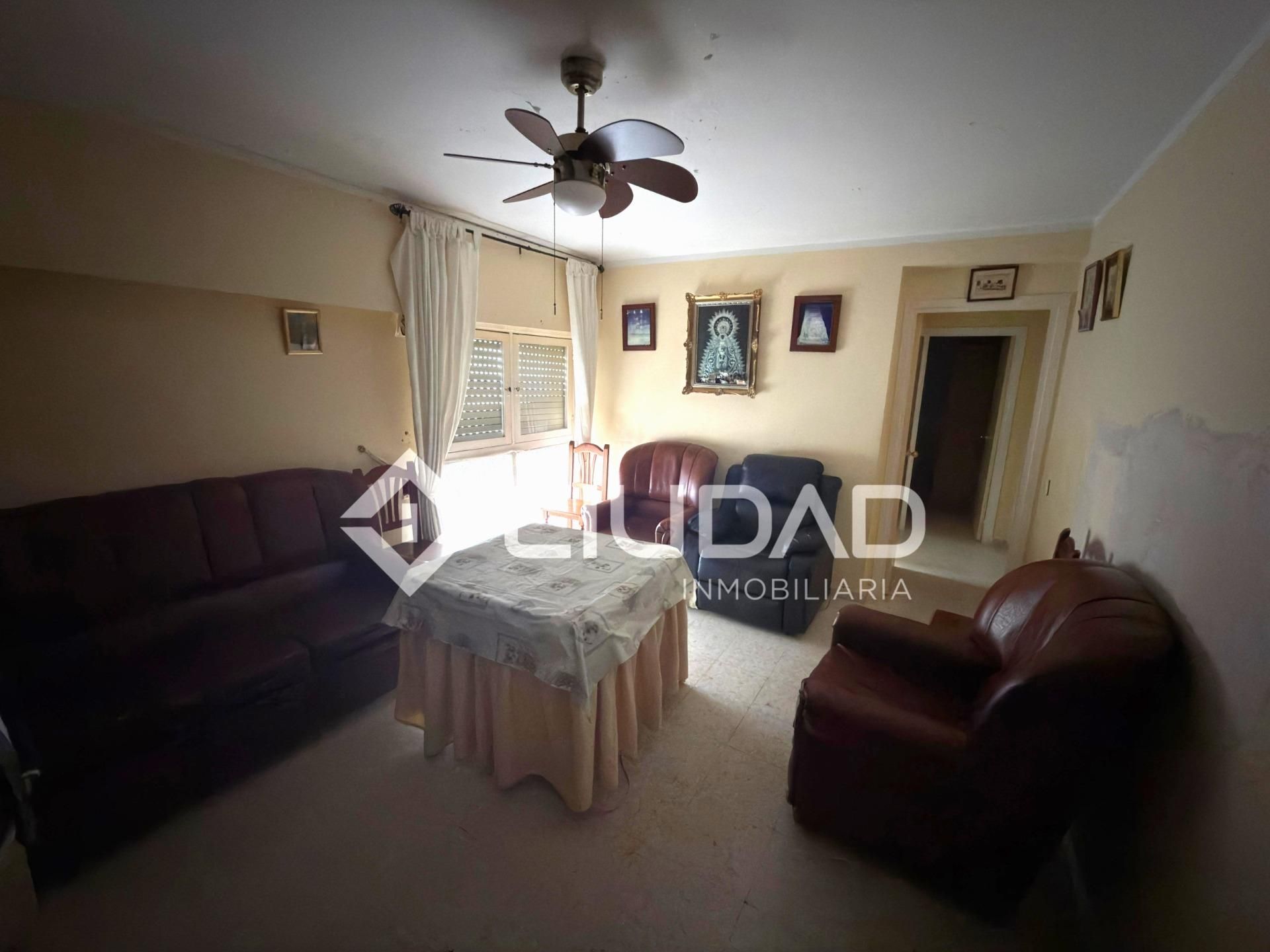 Flat for sale in Ayuntamiento - Barrio Alto