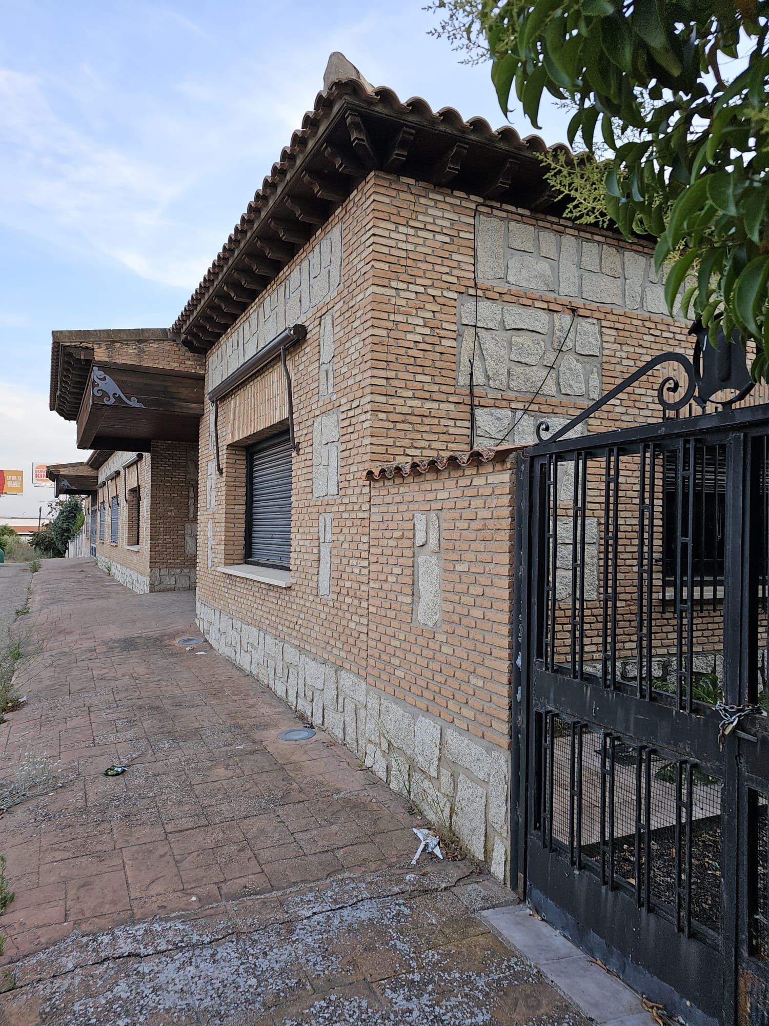 Vista exterior de Residencial en venda en Olías del Rey