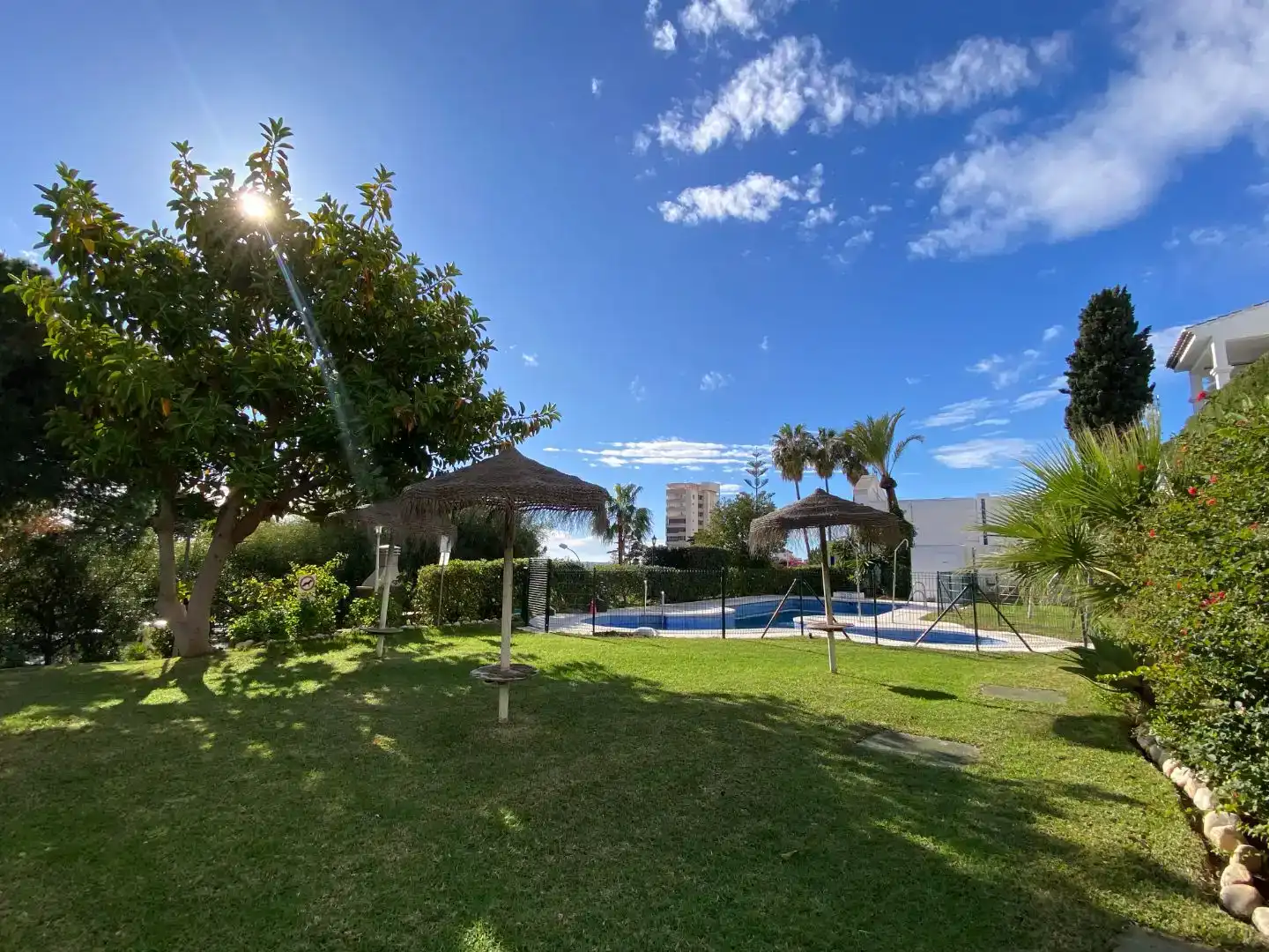 Schwimmbecken von Wohnung zur Miete in Mijas mit Schwimmbad