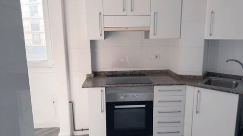 Foto 2 de Pis en venda a Avinguda del Cid, Tres Forques, Valencia Capital