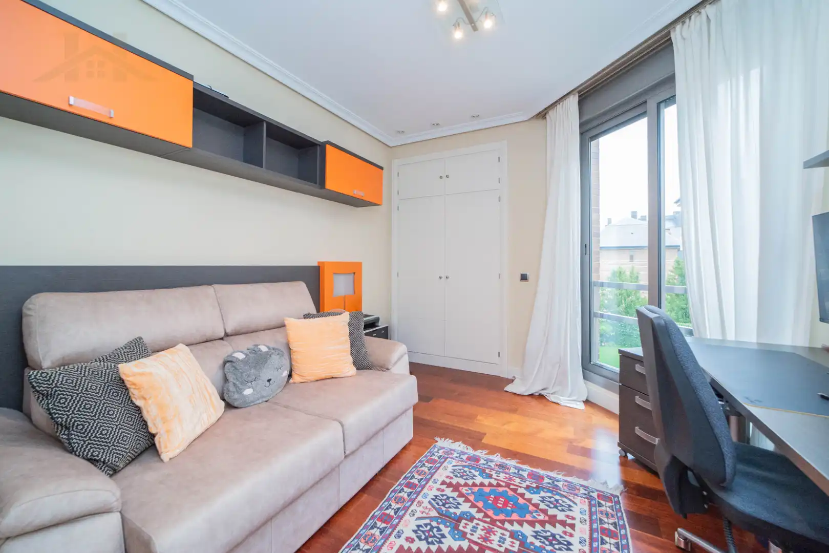 Habitación de Piso en venta en Zona Monte El Pilar