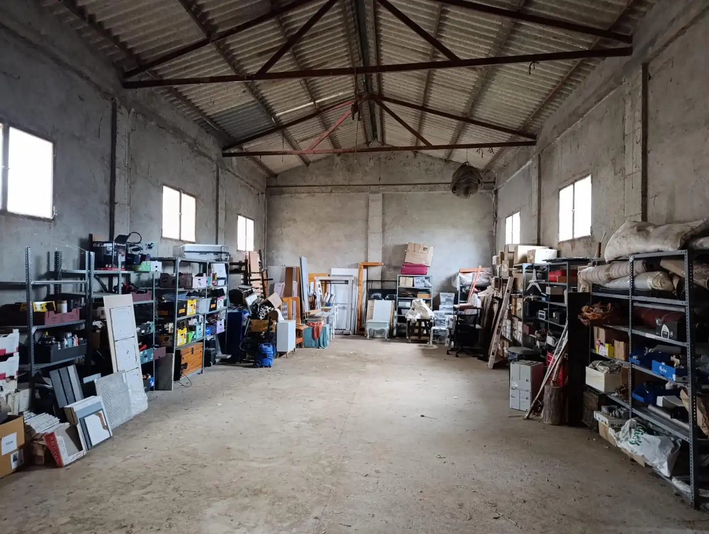 Industrial buildings for sale in La Sotonera