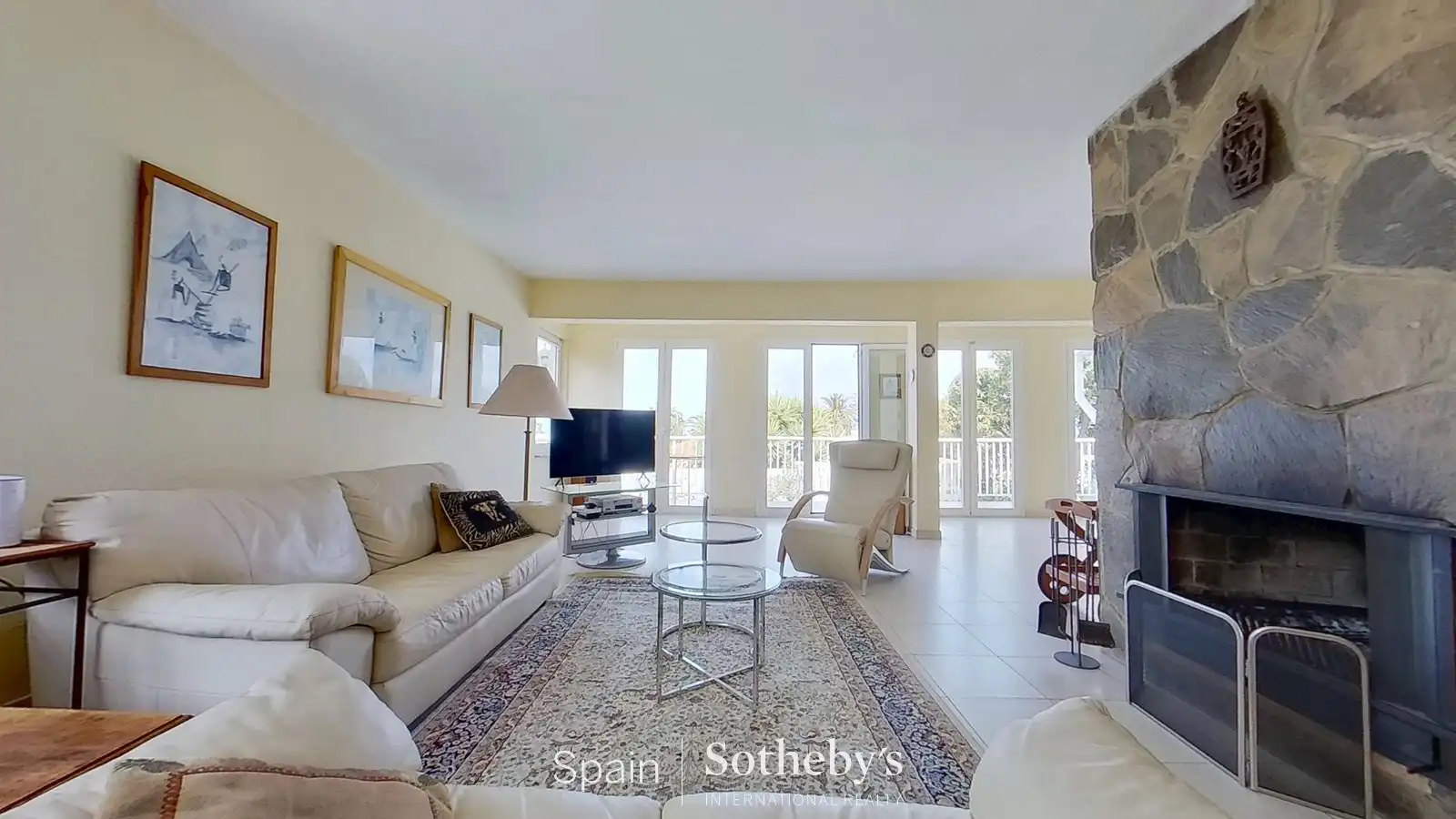 Sala d'estar de Casa o xalet en venda en La Orotava amb Jardí privat, Terrassa i Traster