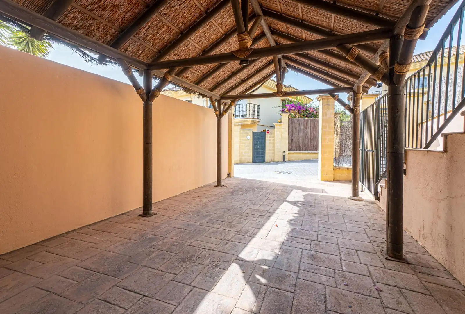 Casa amb piscina en venda a Calle OPALO DE RIVIERA, imagen 39
