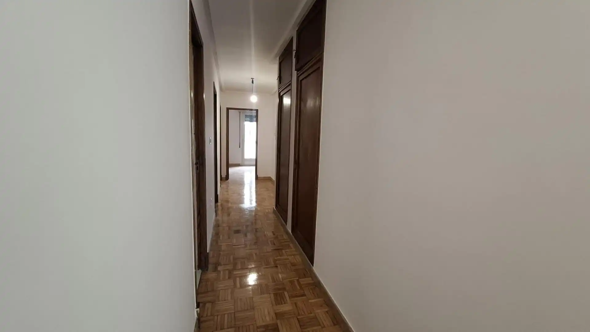 Flat for sale in Ourense Capital   with Parquet flooring, Storage room and Balcony
