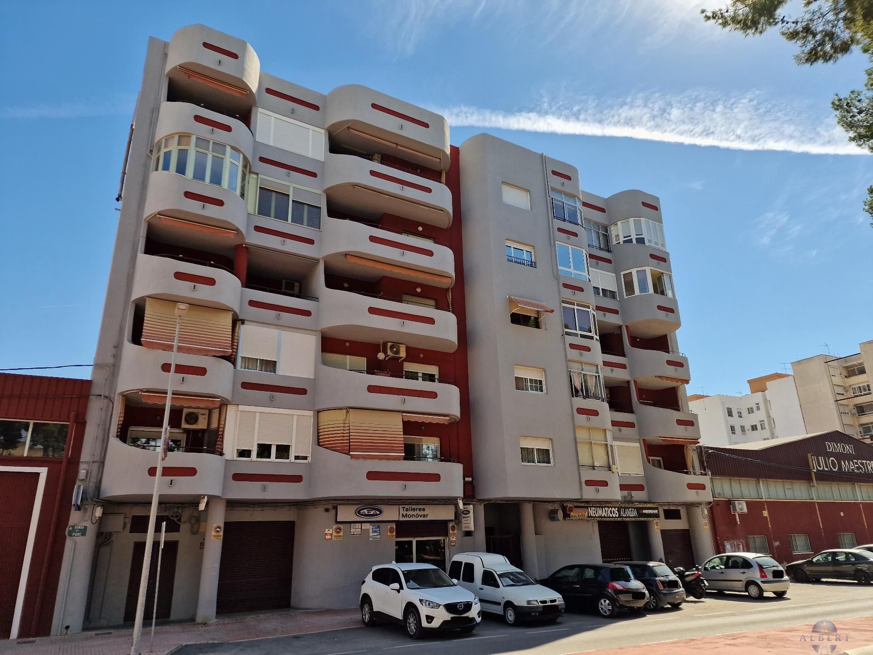 Exterior view of Flat for sale in Monóvar  / Monòver  with Balcony