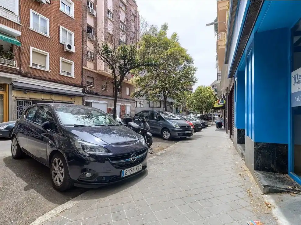 Business premises for sale in EUGENIO SALAZAR 47, imagen 7