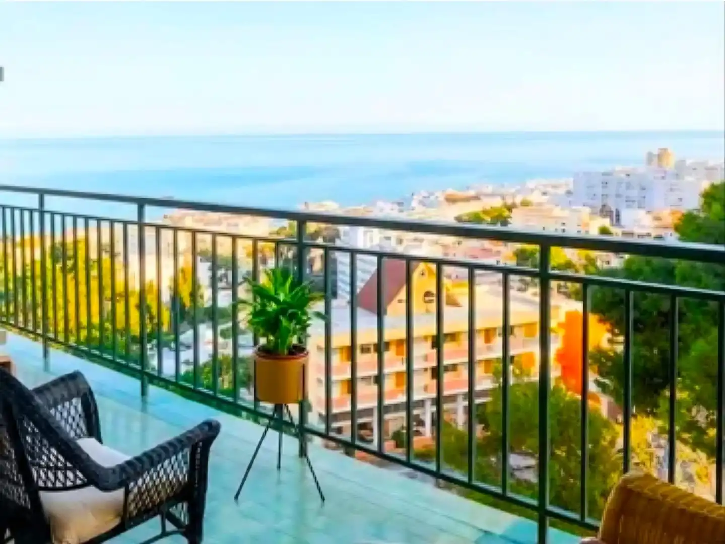 Außenansicht von Wohnung zum Verkauf in Torremolinos