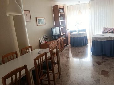 Piso en venta en Avenida Manuel López Carreño 2