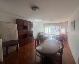 Living room of Flat to rent in A Coruña Capital   with Heating, Parquet flooring and Furnished