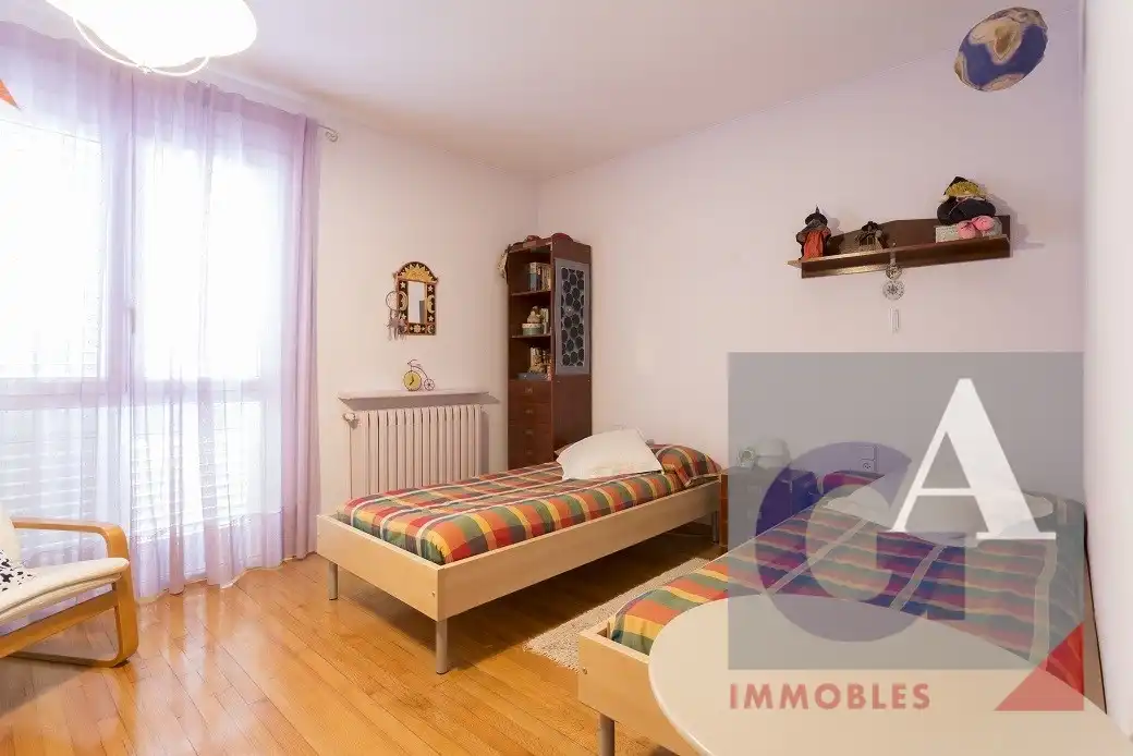 Casa amb terrassa en venda a La Vall d'en Bas, imagen 23