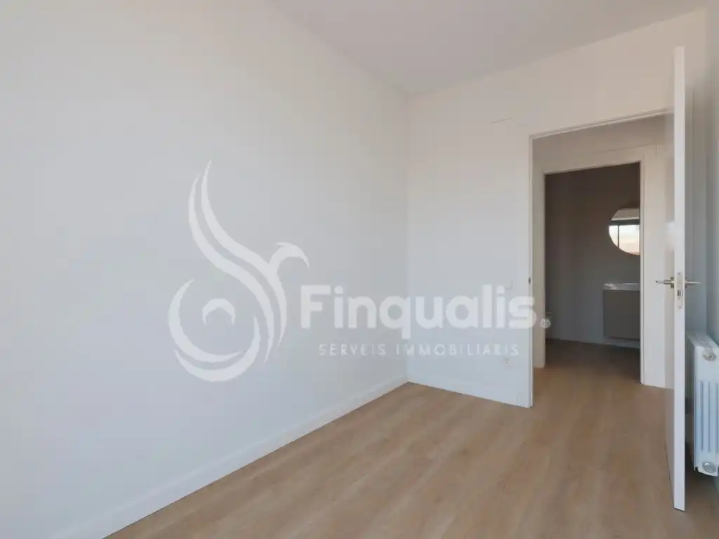 Habitación de Piso en venta en Santa Eulàlia de Ronçana