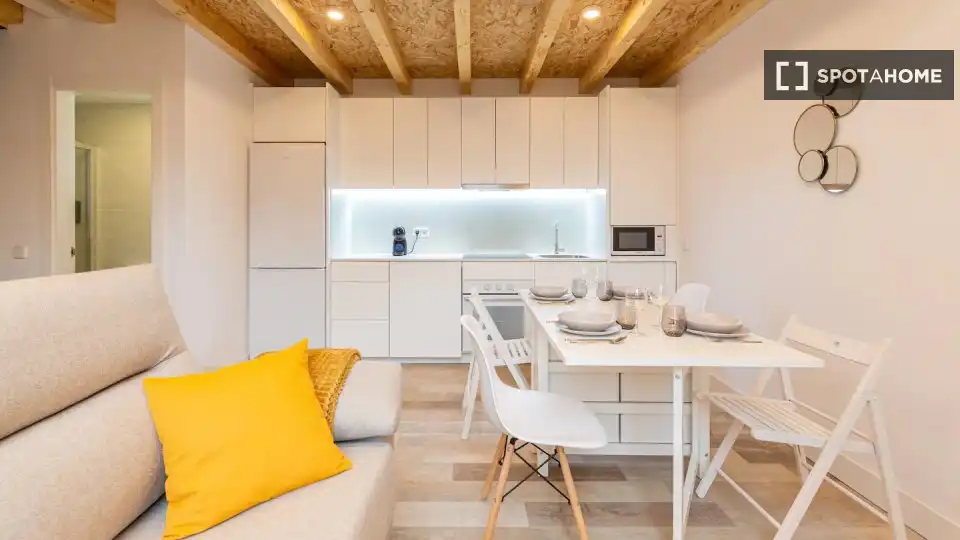 Appartamento in affitto a Retiro