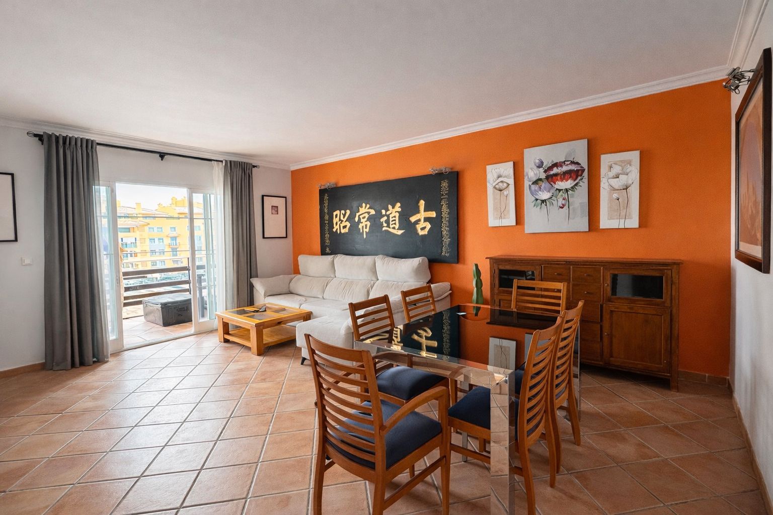 Flat for sale in San Pedro de Alcántara pueblo, San Pedro de Alcántara
