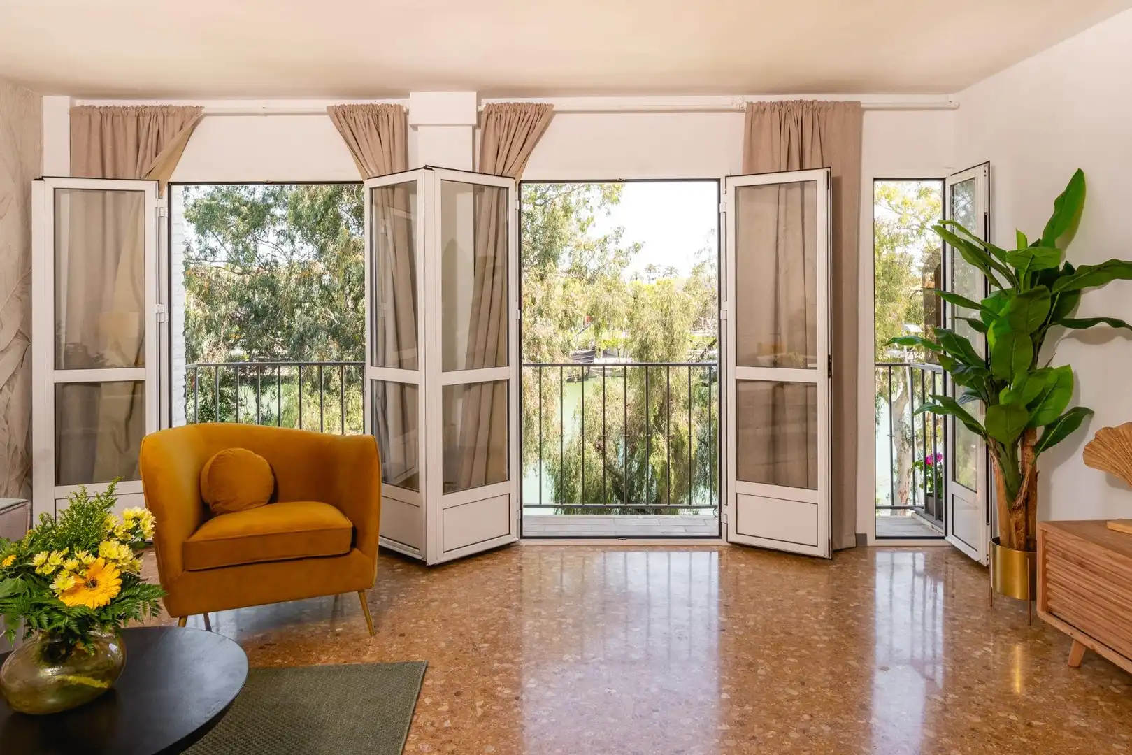 Piso con terraza en alquiler en Calle Betis, imagen 41