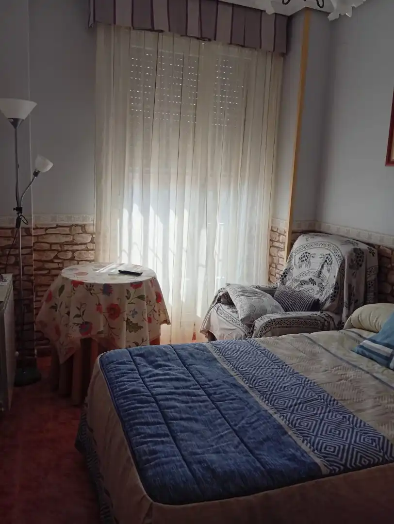 Habitación de Piso en venta en Tomelloso con Aire acondicionado y Amueblado