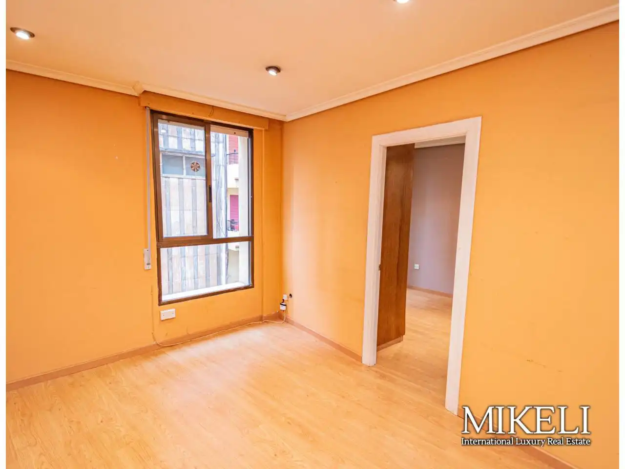 Habitación de Apartamento en venta en Santander con Calefacción, Amueblado y Alarma