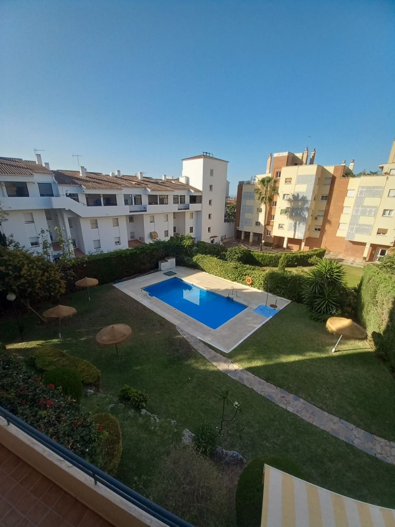 Swimming pool of Flat to rent in Málaga Capital  with Terrace, Washing machine and Community pool