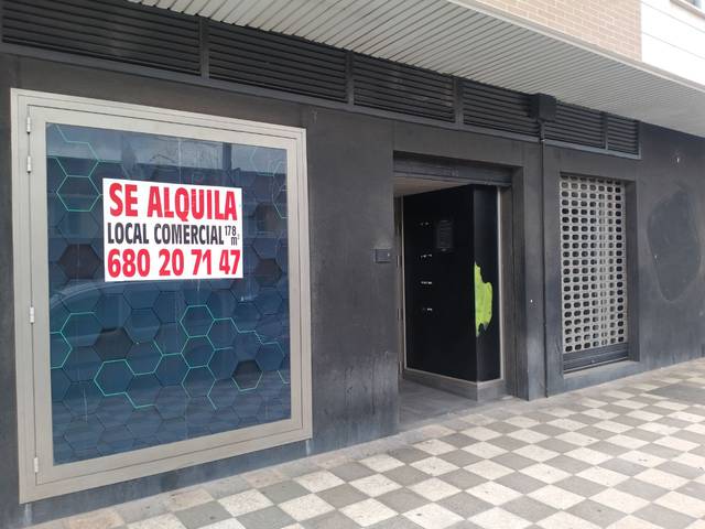 Local comercial en Alquiler en Calle Alcalde Conangla, 98 en Carretas - Pajarita