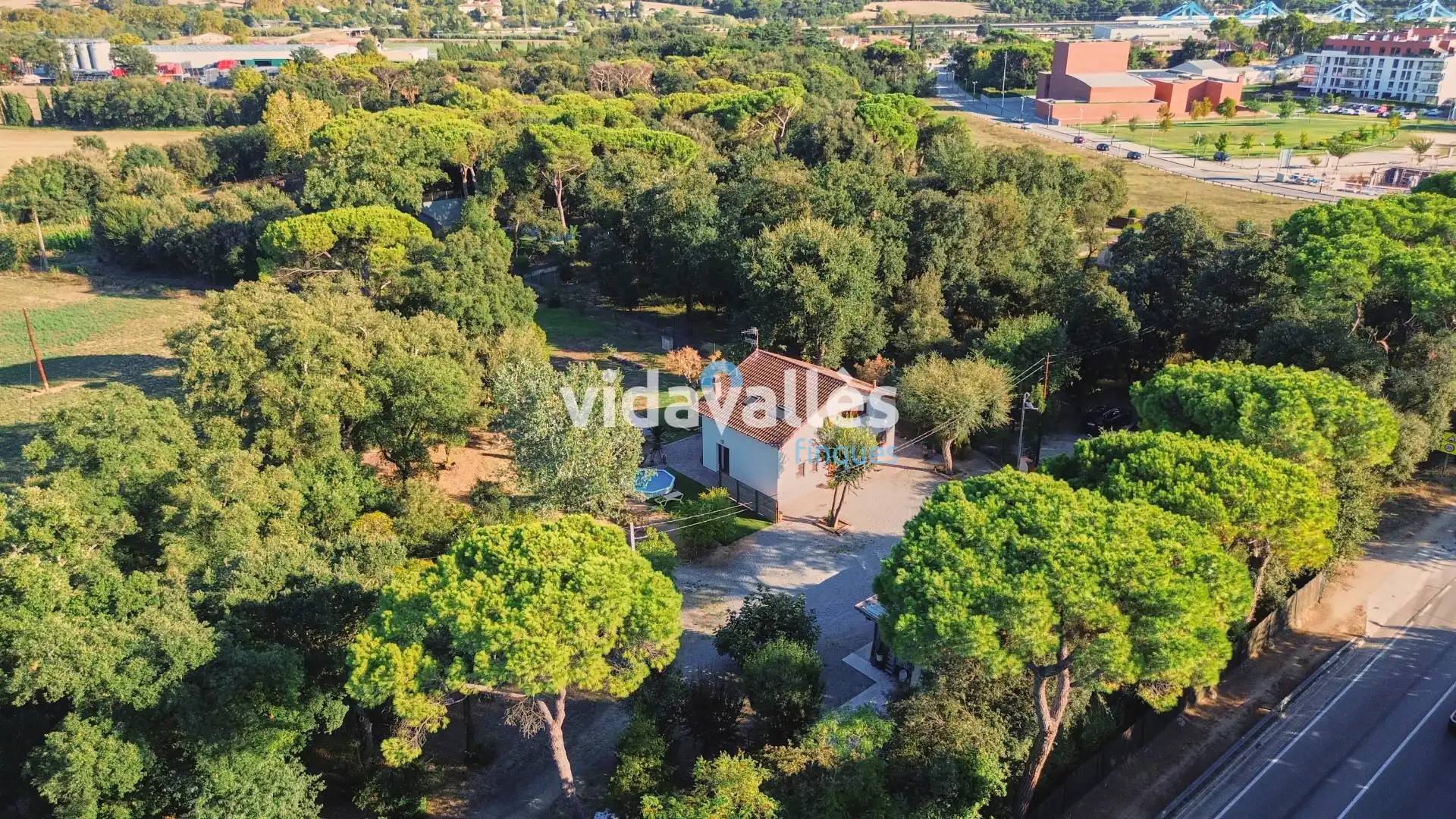 Casa amb terrassa en venda a Barri el Pla, imagen 4