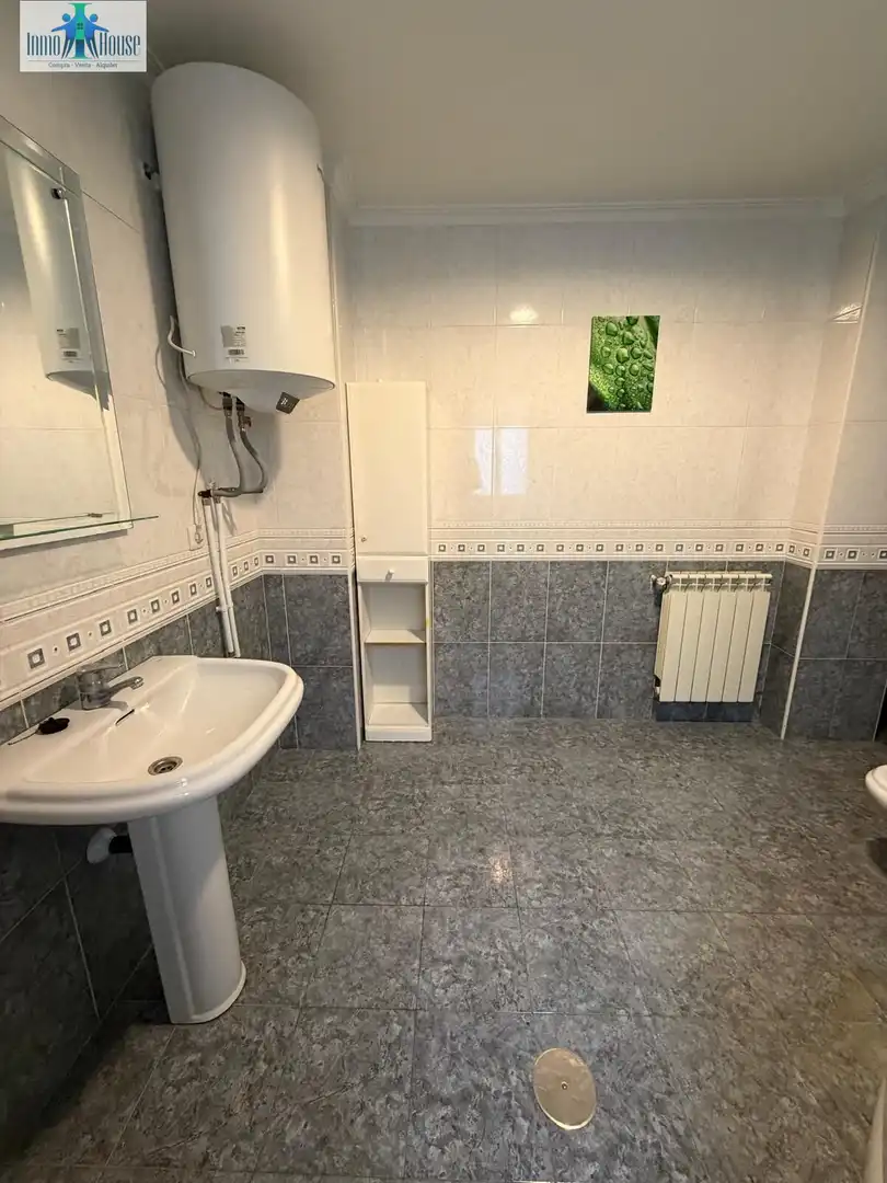 Baño de Dúplex en venta en Albacete con Calefacción y Amueblado