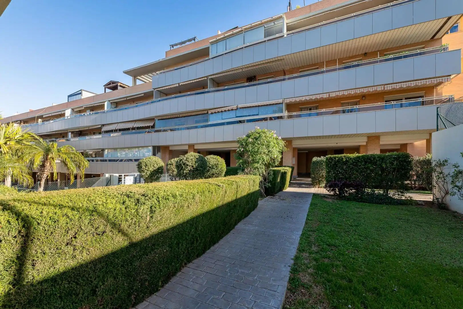 Vista exterior de Àtic en venda en Torremolinos amb Aire condicionat, Calefacció i Terrassa