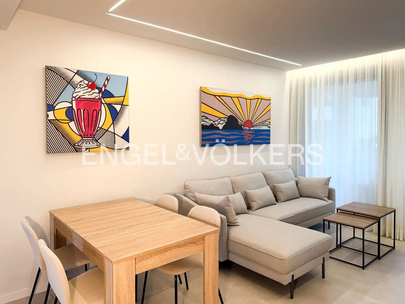 Sala d'estar de Pis de lloguer en Dénia amb Aire condicionat, Calefacció i Terrassa